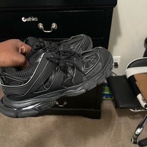 Balenciaga Men's Dark Gray Sneakers